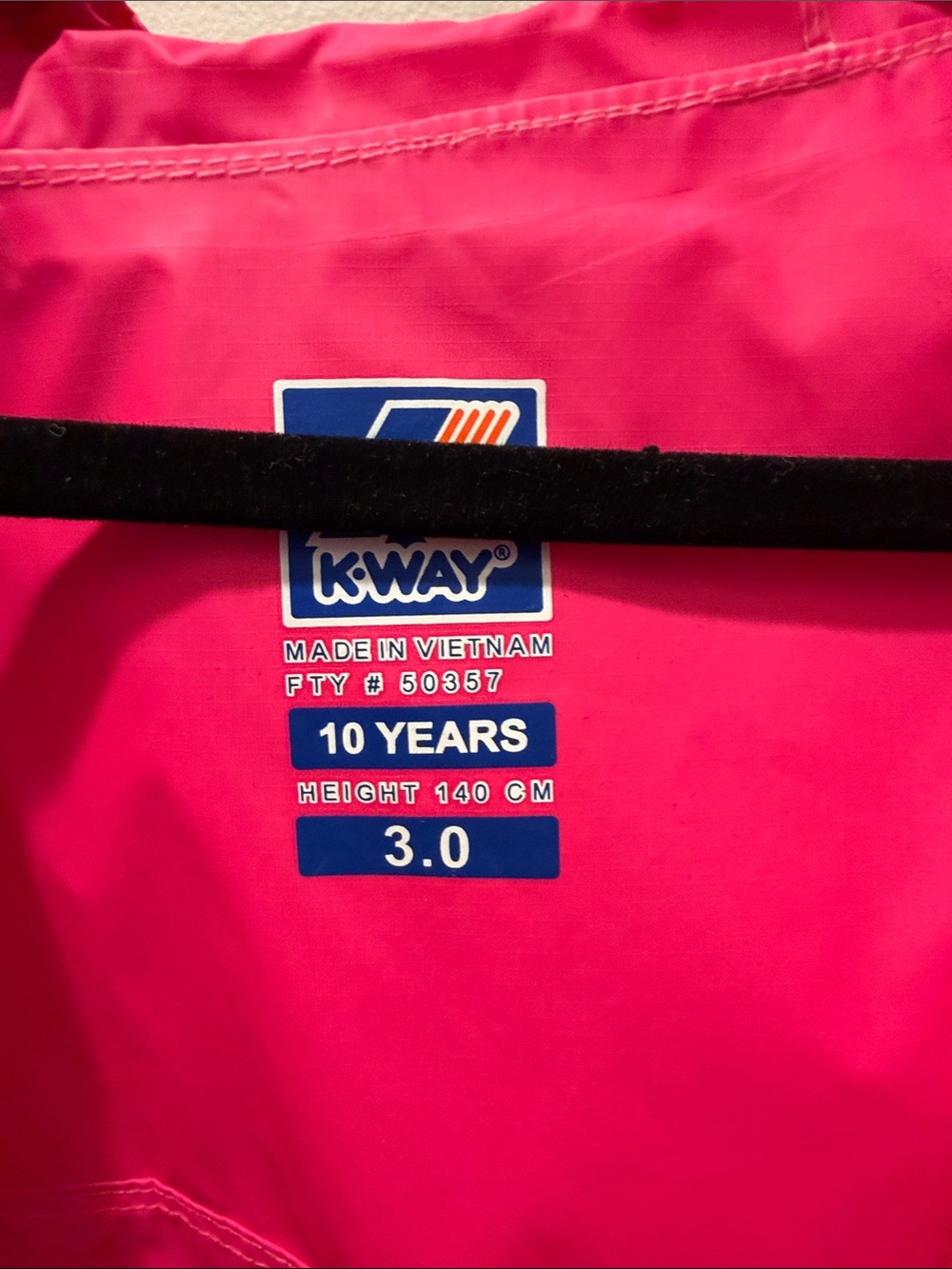 K-Way Le Vrai 3.0 Claude packable waterproof rain jacket in size 10 - Picture 5 of 12